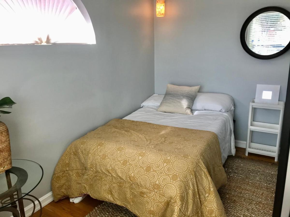 New Belmont Shore Retreat With Free Parking Walk To Beaches Лонг Бийч Екстериор снимка